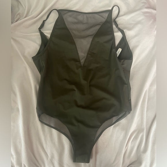 Nastygal olive green mesh bodysuit - Picture 7 of 9